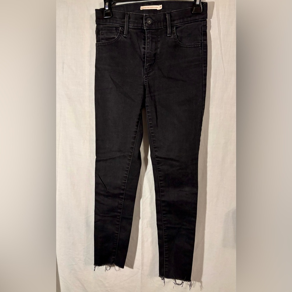 NWOT Black Levi Denim Jeans Size 26